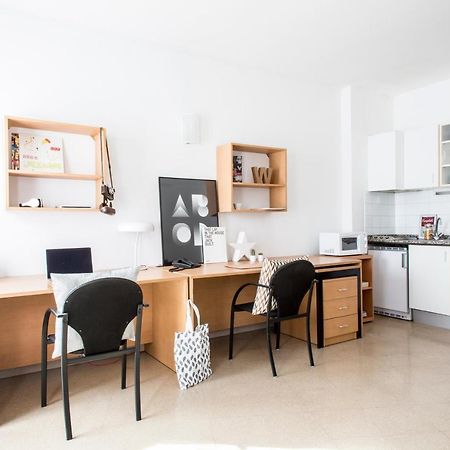Residencia Universitaria Resa Francesc Giralt I Serra Τεράσα Εξωτερικό φωτογραφία